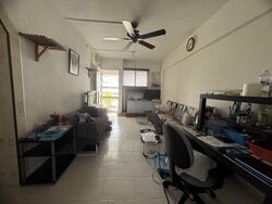 Blk 827 TAMPINES GROVE (Tampines), HDB 3 Rooms #506416951
